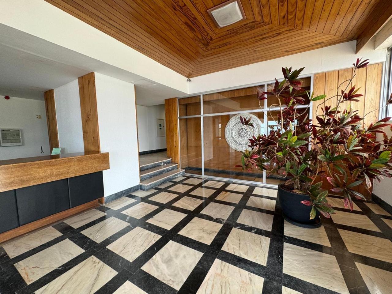 Apartamentos Do Mar Funchal Exteriör bild