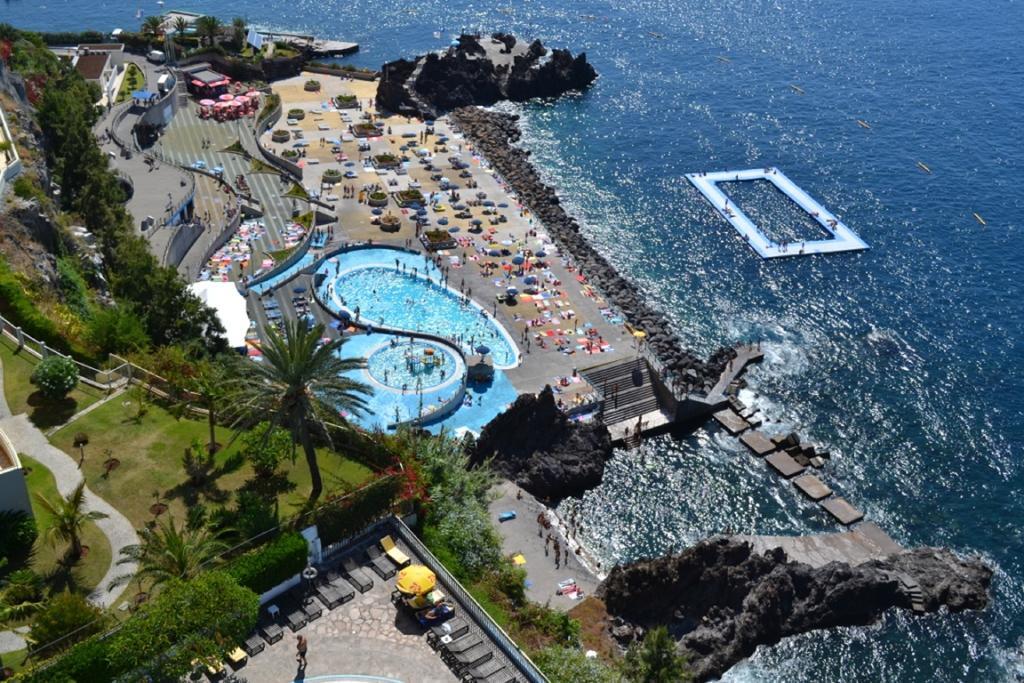 Apartamentos Do Mar Funchal Exteriör bild