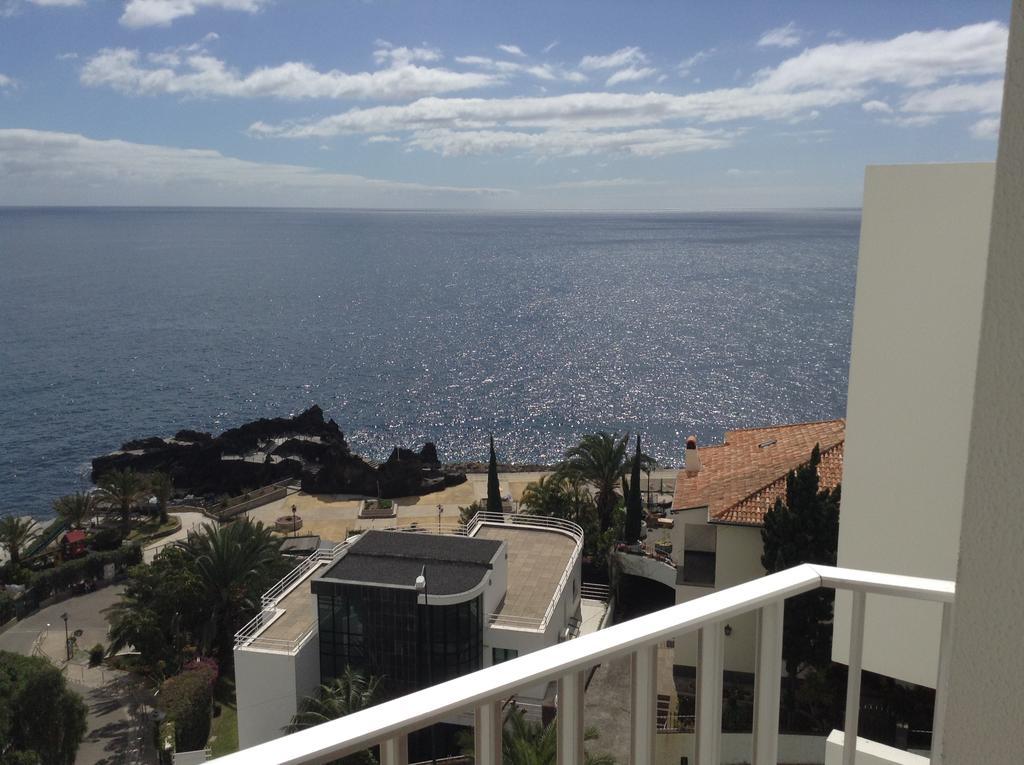 Apartamentos Do Mar Funchal Exteriör bild